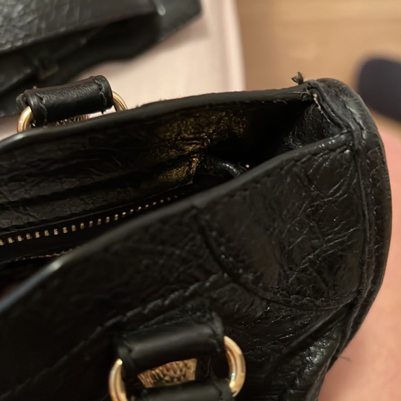 (SOLD) Balenciaga Mini City with gold hardware - Picture 7 of 12